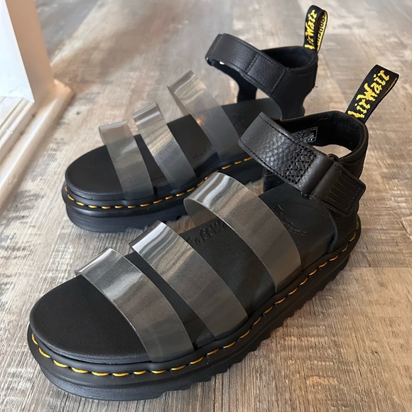 Women’s Dr Marten sandals. Unworn, your summer sandals are here. - Picture 2 of 2